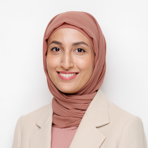 Dr. Afeen Arshad