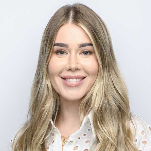 Sioned Hanks